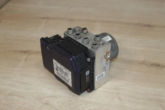 Gebruikte ABS Pomp Mini Mini (R56) 1.6 16V Cooper S Prijs € 148,75 Inclusief btw aangeboden door Miniparts24