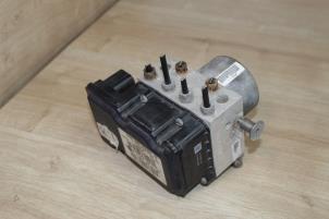 Gebruikte ABS Pomp Mini Mini (R56) 1.6 16V Cooper Prijs € 178,50 Inclusief btw aangeboden door Miniparts24