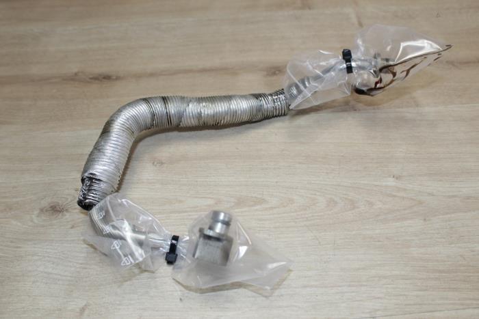 Gebruikte Oliedruk Leiding Mini Mini (F56) 2.0 16V Cooper S Prijs € 35,11 Inclusief btw aangeboden door Miniparts24
