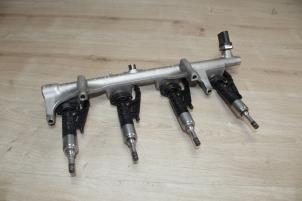 Gebruikte Injectiehuis Mini Mini (F56) 2.0 16V Cooper S Prijs € 208,25 Inclusief btw aangeboden door Miniparts24 - Miniteile24 GbR