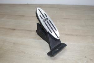Gebruikte Gaspedaal Mini Mini (F56) 2.0 16V Cooper S Prijs € 71,40 Inclusief btw aangeboden door Miniparts24