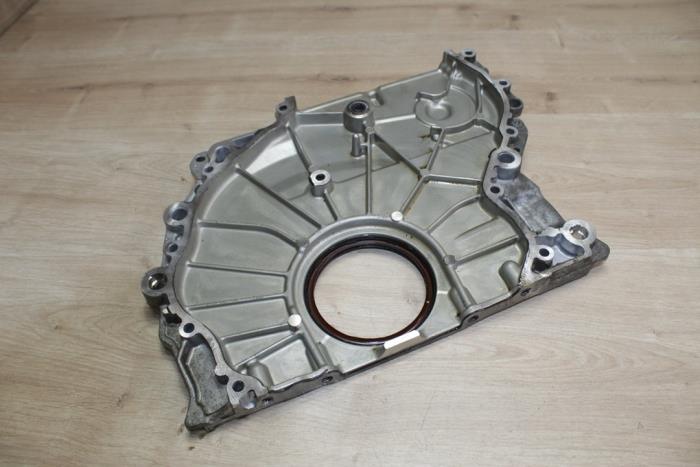 Gebruikte Distributiedeksel Mini Mini (F56) 2.0 16V Cooper S Prijs € 95,20 Inclusief btw aangeboden door Miniparts24