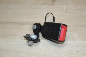 Gebruikte Gordelspanner links achter Mini Mini (F56) 2.0 16V Cooper S Prijs € 23,80 Inclusief btw aangeboden door Miniparts24