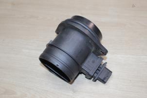 Gebruikte Luchtmassameter Mini Clubman (R55) 1.6 16V Cooper S Prijs € 113,05 Inclusief btw aangeboden door Miniparts24 - Miniteile24 GbR