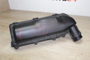 Gebruikte Luchtfilterhuis Mini Mini (R56) 1.6 16V Cooper S Prijs € 71,40 Inclusief btw aangeboden door Miniparts24 - Miniteile24 GbR