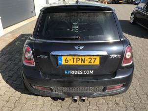 Gebruikte Spoiler achterklep Mini Mini (R56) 1.6 16V Cooper S Prijs € 178,50 Inclusief btw aangeboden door Miniparts24 - Miniteile24 GbR