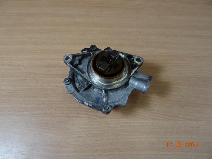 Gebruikte Vacuumpomp Rembekrachtiging Mini Cooper Prijs € 35,70 Inclusief btw aangeboden door Miniparts24
