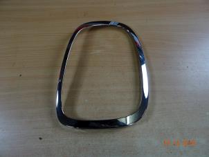 Gebruikte Achterlichtrand rechts Mini Cooper S Prijs € 29,75 Inclusief btw aangeboden door Miniparts24 - Miniteile24 GbR