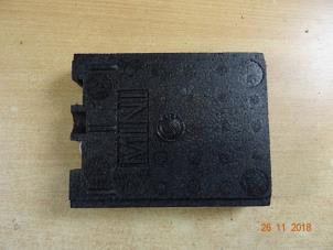 Gebruikte Gereedschap Set Mini Mini Cooper S (R53) 1.6 16V Prijs € 23,80 Inclusief btw aangeboden door Miniparts24 - Miniteile24 GbR