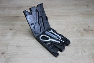 Gebruikte Gereedschap Set Mini Cooper S Prijs € 23,80 Inclusief btw aangeboden door Miniparts24 - Miniteile24 GbR