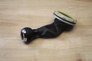 Gebruikte Pookknop Mini Mini (R56) 1.6 16V Cooper S Prijs € 59,50 Inclusief btw aangeboden door Miniparts24 - Miniteile24 GbR