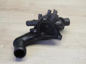 Gebruikte Thermostaathuis Mini Mini (R56) 1.6 16V Cooper Prijs € 47,60 Inclusief btw aangeboden door Miniparts24 - Miniteile24 GbR