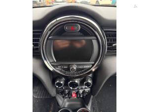 Gebruikte Navigatie computer Mini Mini (F56) 1.2 12V One Prijs € 416,50 Inclusief btw aangeboden door Miniparts24 - Miniteile24 GbR