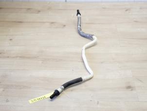 Gebruikte Leiding (diversen) Mini Mini (F56) 1.2 12V One Prijs € 41,65 Inclusief btw aangeboden door Miniparts24 - Miniteile24 GbR