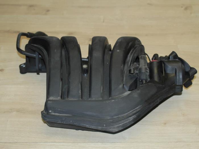 Gebruikte Inlaatspruitstuk BMW Mini (R50/53) 1.6 16V One Prijs € 59,50 Inclusief btw aangeboden door Miniparts24