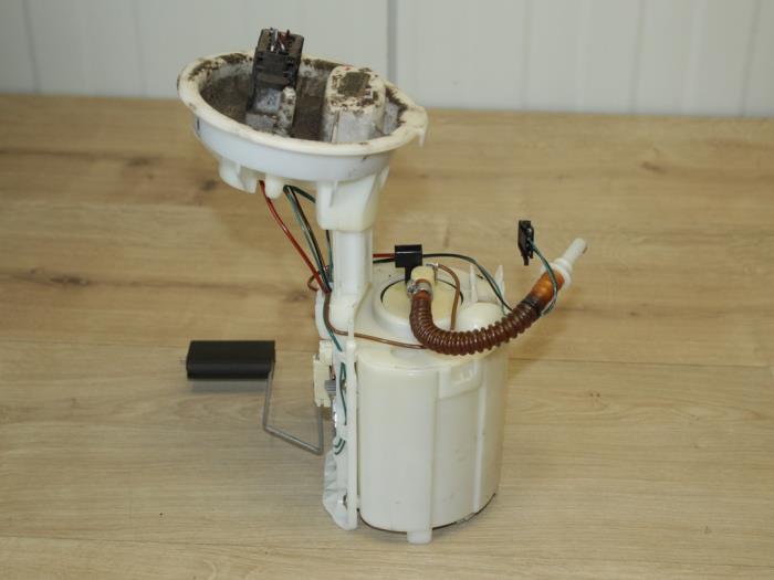 Gebruikte Tank element Pomp BMW Mini (R50/53) 1.6 16V Cooper Prijs € 47,60 Inclusief btw aangeboden door Miniparts24