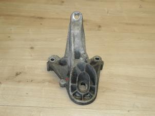 Gebruikte Motorrubber Mini Mini (R56) 1.4 16V One Prijs € 17,85 Inclusief btw aangeboden door Miniparts24