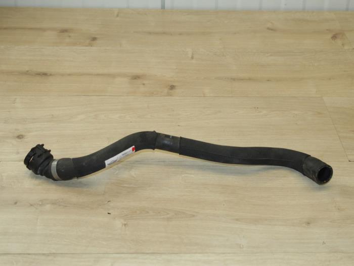 Gebruikte Waterpijp Mini Mini (R56) 1.6 16V Cooper S Prijs € 17,85 Inclusief btw aangeboden door Miniparts24