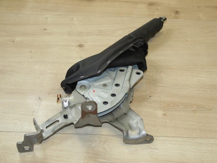 Gebruikte Handrem Mechaniek Mini Mini (F56) 1.2 12V One Prijs € 41,65 Inclusief btw aangeboden door Miniparts24