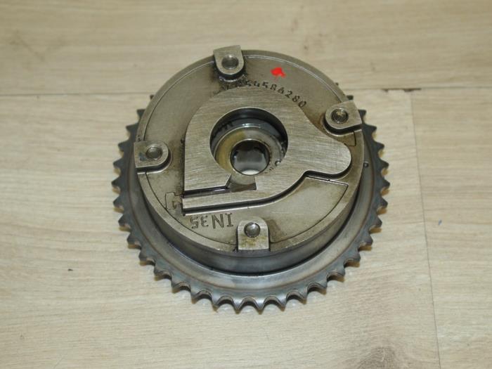 Gebruikte Nokkenas Verstelling Mini Clubman (R55) 2.0 Cooper SD 16V Prijs € 29,75 Inclusief btw aangeboden door Miniparts24