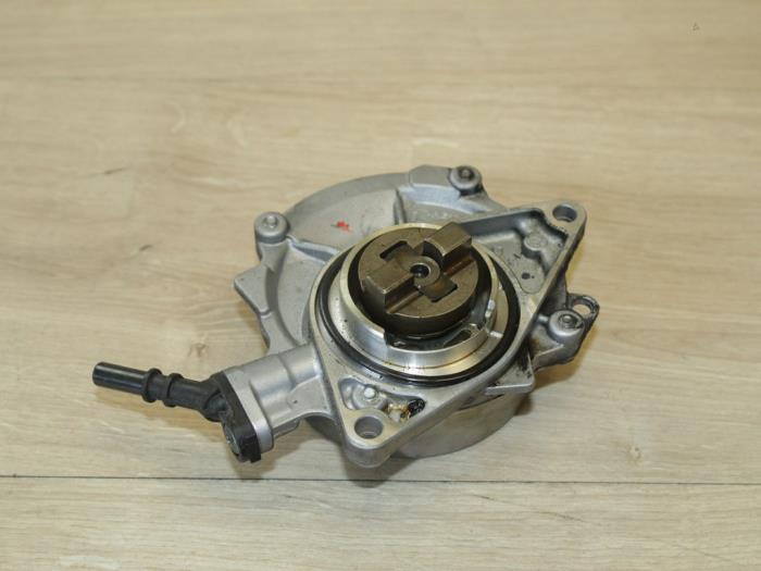 Gebruikte Vacuumpomp Rembekrachtiging Mini Cooper Prijs € 35,70 Inclusief btw aangeboden door Miniparts24