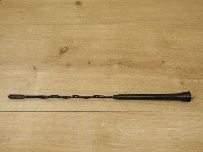 Gebruikte Antennespriet Mini Mini (F56) 1.2 12V One Prijs € 23,80 Inclusief btw aangeboden door Miniparts24