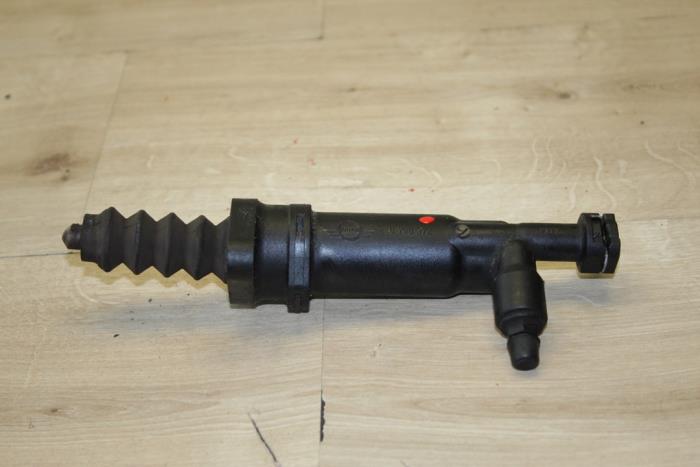 Gebruikte Koppeling Hulp Cilinder Mini Mini (R56) 1.6 16V Cooper S Prijs € 41,65 Inclusief btw aangeboden door Miniparts24