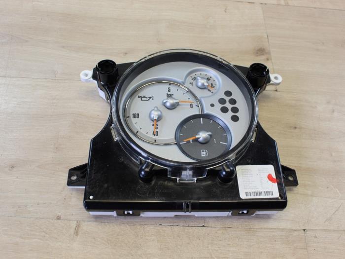 Gebruikte Diversen Austin Mini Open (R52) 1.6 16V Cooper Prijs € 113,05 Inclusief btw aangeboden door Miniparts24