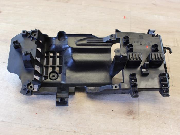 Gebruikte Diversen BMW 1 serie (F20) 116i 1.6 16V Prijs € 29,75 Inclusief btw aangeboden door Miniparts24