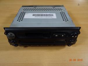 Gebruikte Radio/Cassette Mini Cooper Prijs € 35,00 Margeregeling aangeboden door Miniparts24 - Miniteile24 GbR