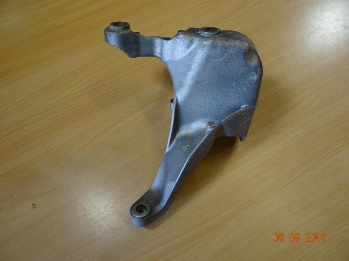 Gebruikte Versnellingsbak Steun BMW Mini (R50/53) 1.6 16V One Prijs € 20,00 Margeregeling aangeboden door Miniparts24
