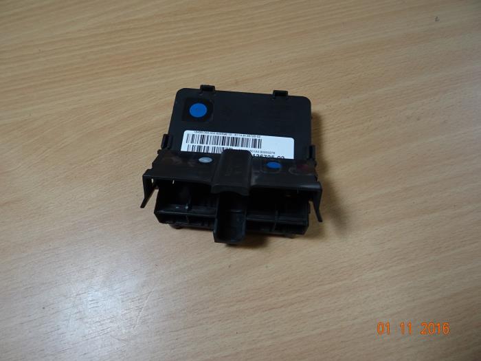 Gebruikte Stroomverdeler Mini Cooper Prijs € 11,90 Inclusief btw aangeboden door Miniparts24
