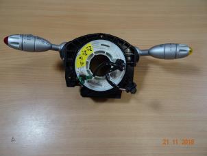 Gebruikte Combischakelaar Stuurkolom Mini Cooper Prijs € 50,00 Margeregeling aangeboden door Miniparts24 - Miniteile24 GbR