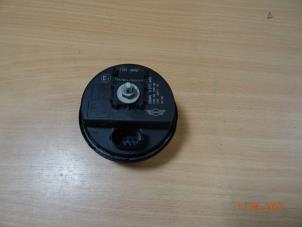 Gebruikte Alarm sirene Mini Mini (R56) Prijs € 40,00 Margeregeling aangeboden door Miniparts24 - Miniteile24 GbR