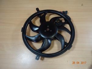 Gebruikte Radiateurfan Mini Clubman (R55) 1.6 16V Cooper S Prijs € 59,50 Inclusief btw aangeboden door Miniparts24 - Miniteile24 GbR