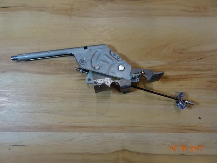 Gebruikte Handrem Mechaniek Mini Mini (R56) 1.6 One D 16V Prijs € 25,00 Margeregeling aangeboden door Miniparts24