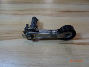 Gebruikte Spanrol Multiriem Mini Mini (R56) 1.6 16V Cooper S Prijs € 25,00 Margeregeling aangeboden door Miniparts24 - Miniteile24 GbR