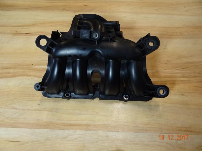Gebrauchte Spruitstuk Inlaat Mini Mini (R56) 1.6 16V Cooper S Preis € 53,55 Mit Mehrwertsteuer angeboten von Miniparts24