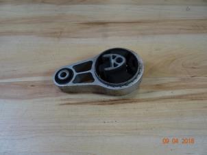 Gebruikte Motorrubber Mini Clubman (R55) 1.6 16V Cooper Prijs € 20,00 Margeregeling aangeboden door Miniparts24 - Miniteile24 GbR