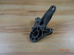 Gebruikte Motorrubber Mini Mini (R56) 1.6 16V Cooper Prijs € 20,00 Margeregeling aangeboden door Miniparts24 - Miniteile24 GbR