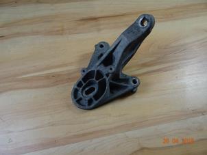 Gebruikte Motorrubber Mini Mini (R56) 1.6 16V Cooper Prijs € 17,85 Inclusief btw aangeboden door Miniparts24 - Miniteile24 GbR