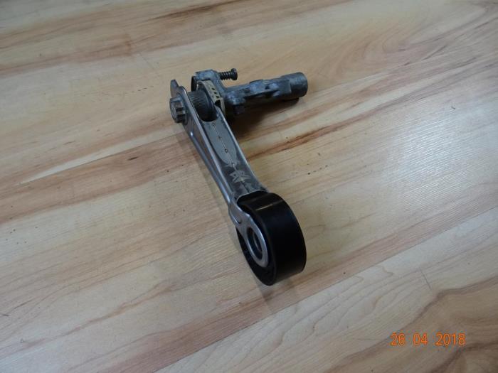 Gebruikte Spanner multiriem Mini Mini (R56) 1.6 16V Cooper Prijs € 17,85 Inclusief btw aangeboden door Miniparts24