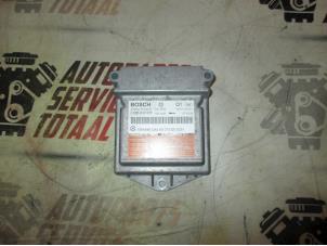 Gebruikte Airbag Module Mercedes Vito (639.6) 2.2 111 CDI 16V Prijs € 150,00 Margeregeling aangeboden door APST