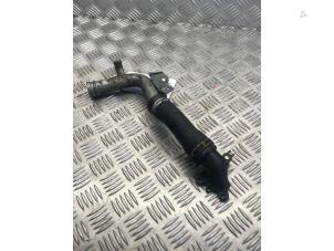 Gebruikte Waterpijp Opel Vivaro 2.0 CDTI Prijs € 20,00 Margeregeling aangeboden door EU Engines & Parts BV