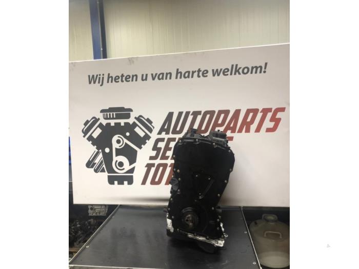 Motor van een Citroën Jumper (U9) 2.2 HDi 120 Euro 4 2011