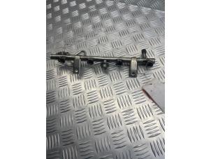 Gebruikte Common rail (Injectie) Mercedes C (W204) 1.8 C-180K 16V Prijs € 50,00 Margeregeling aangeboden door EU Engines & Parts BV