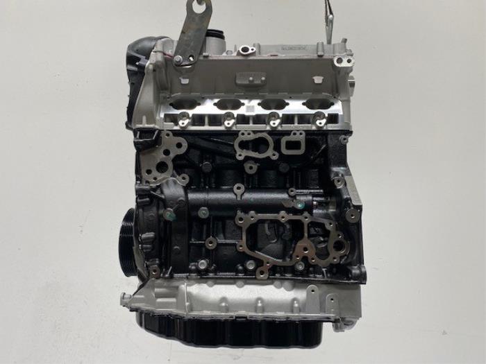 Motor Volkswagen Golf