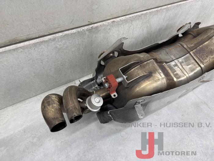 Uitlaat (compleet) Audi R8 CTY - Fotoğraf 3