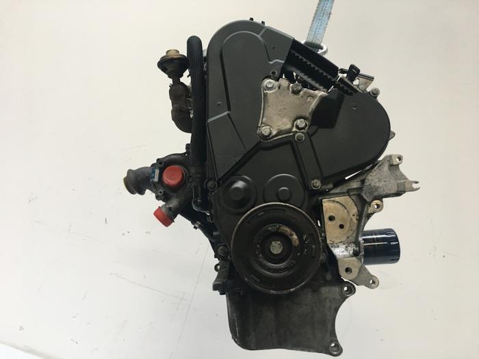 Motor Peugeot 406