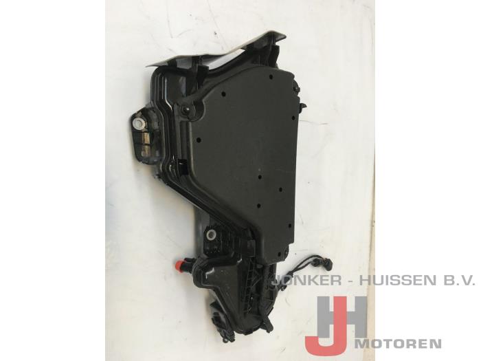 Adblue tank Volkswagen T-Roc DFF - Foto 4